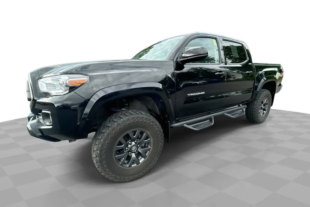 2023 Toyota Tacoma SR5 V6 photo 1