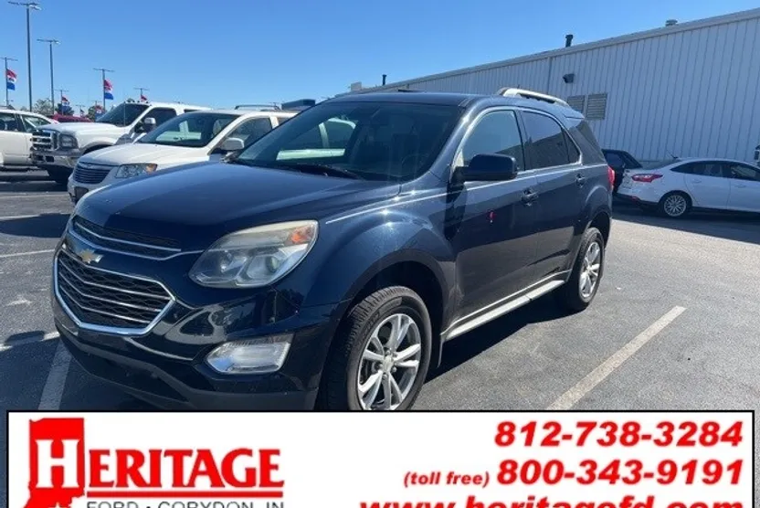 2017 Chevrolet Equinox LT photo 1