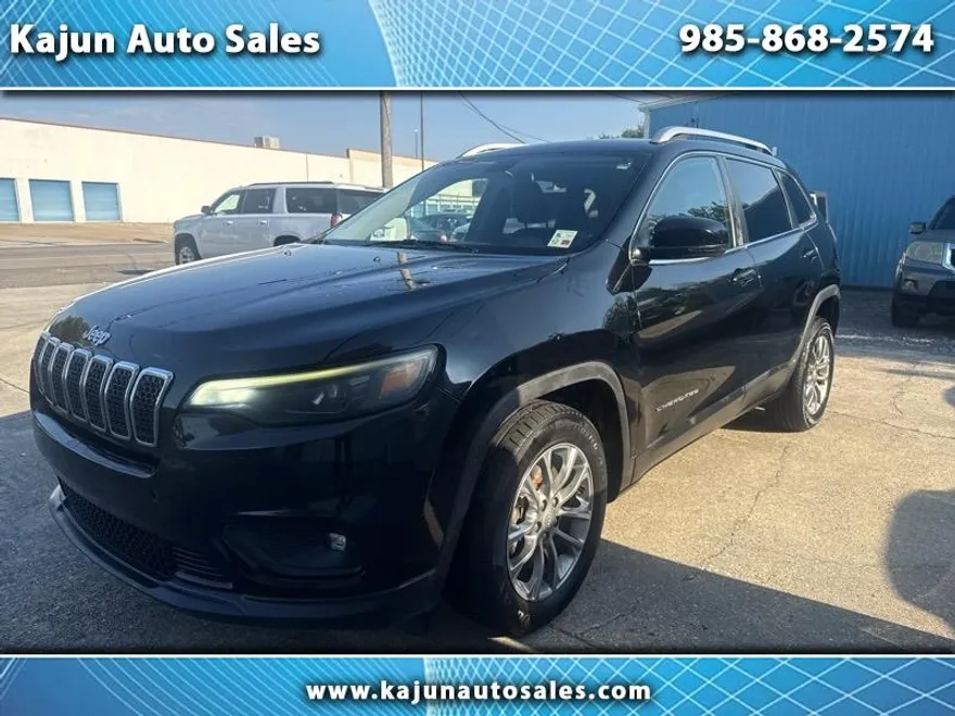 2019 Jeep Cherokee Latitude photo 1