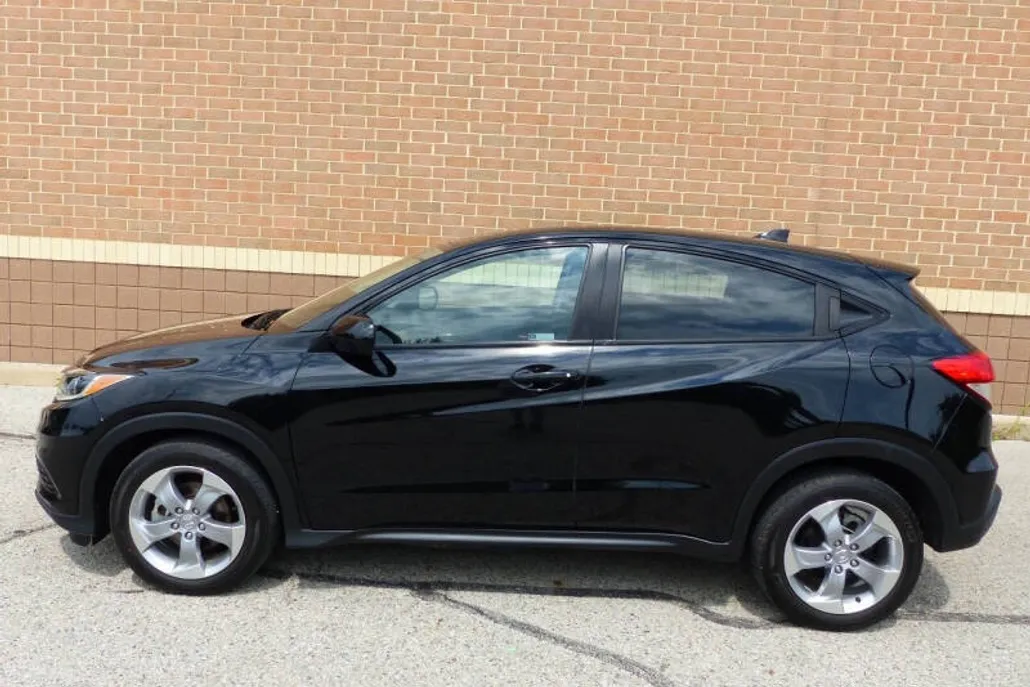2021 Honda HR-V LX photo 1