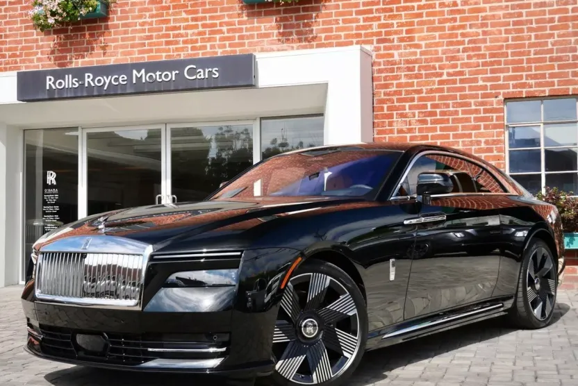 2025 Rolls Royce Spectre photo 1