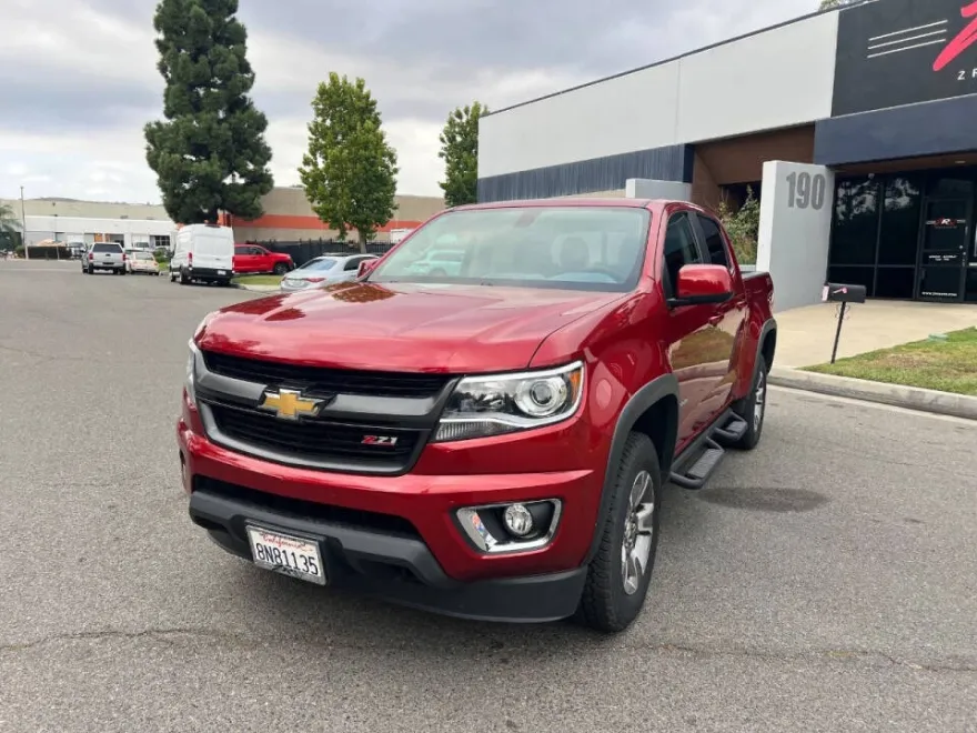 2015 Chevrolet Colorado Z71 photo 1