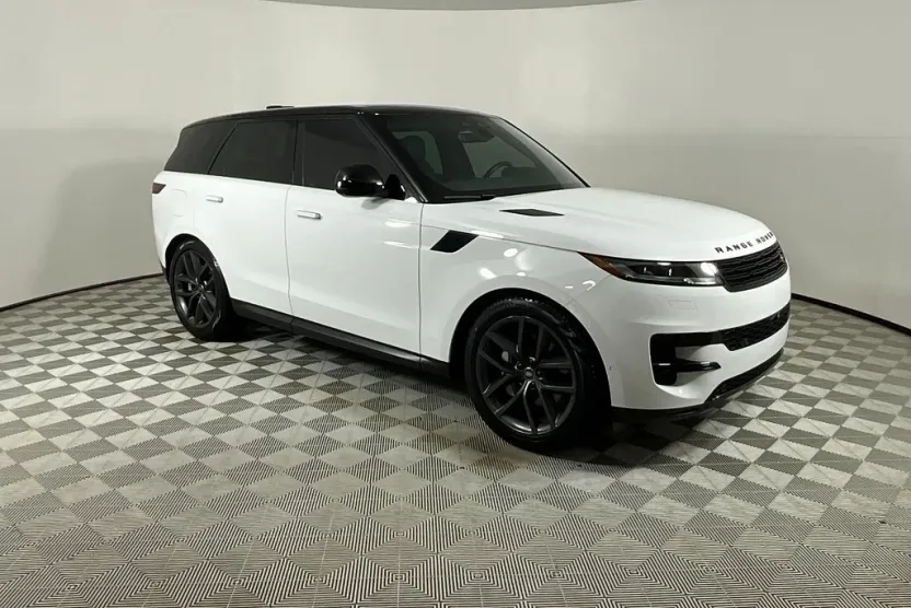 2024 Land Rover Range Rover Sport SE photo 1