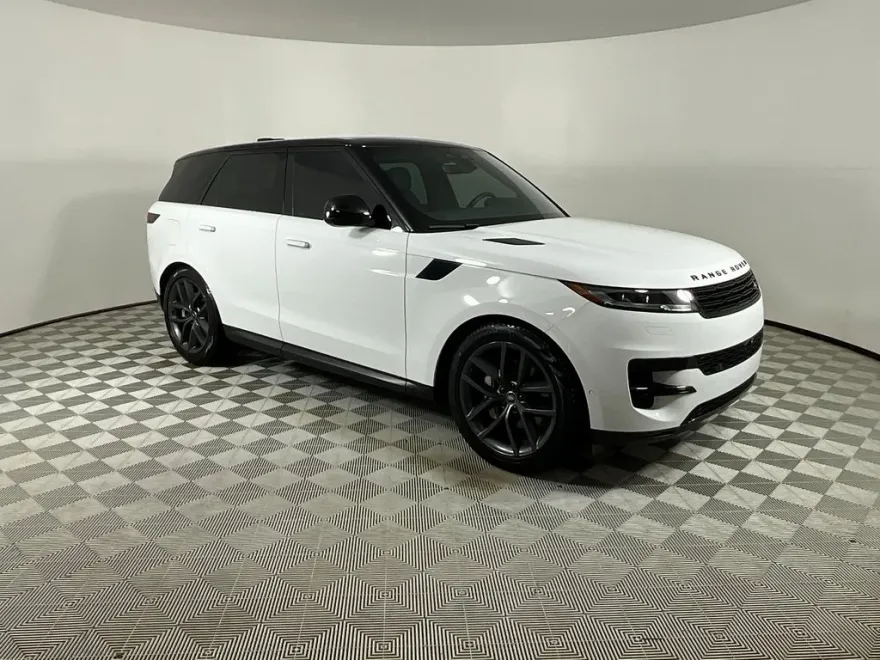 2024 Land Rover Range Rover Sport SE photo 1