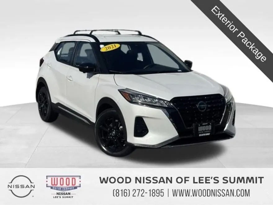 2021 Nissan Kicks SR photo 1