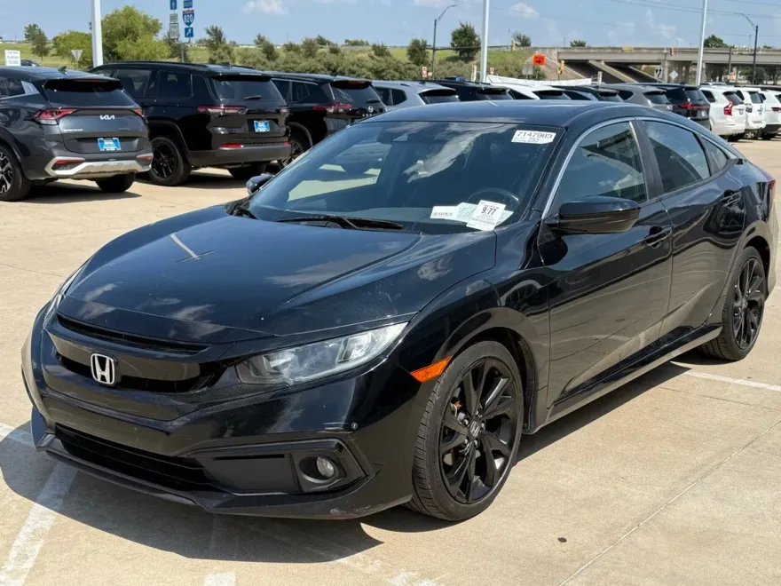 2020 Honda Civic Sport photo 1