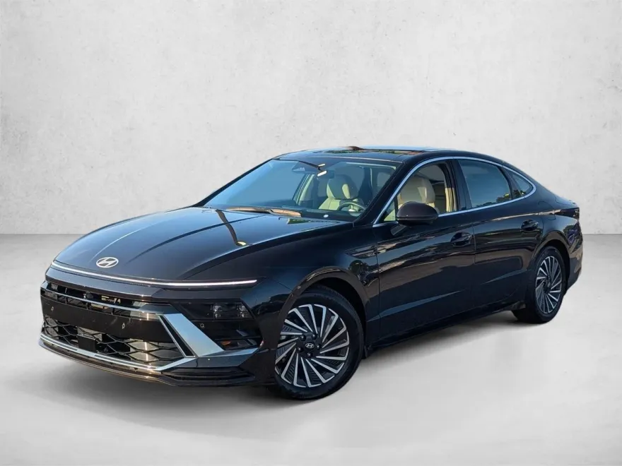 2024 Hyundai Sonata Hybrid Limited photo 1