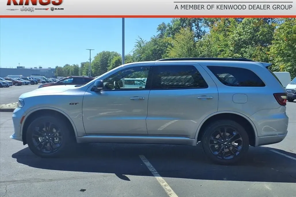 2025 Dodge Durango GT Plus photo 1