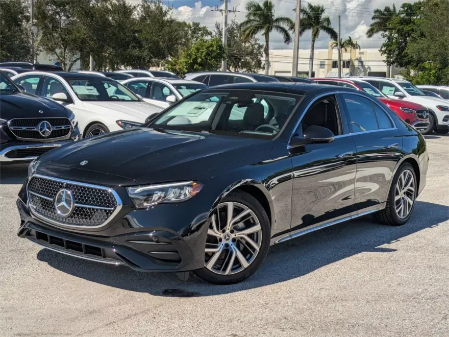 2026 Mercedes Benz E 350 Sedan photo 1