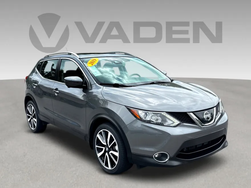 2019 Nissan Rogue Sport SL photo 1