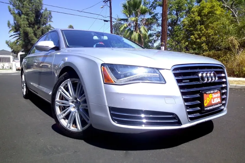 2013 Audi A8 L 3.0T Quattro photo 1
