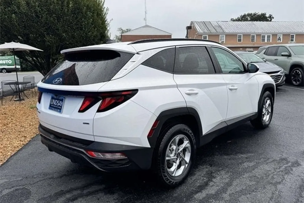 2024 Hyundai Tucson SEL photo 1