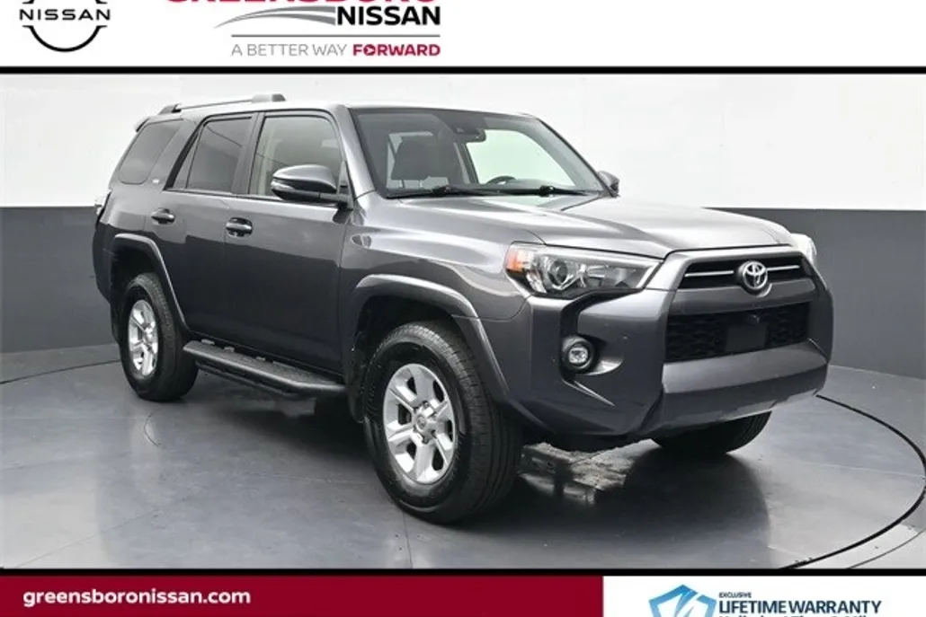2022 Toyota 4Runner SR5 Premium photo 1