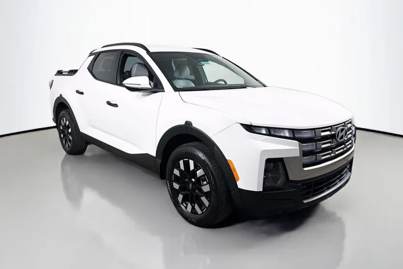 2025 Hyundai Santa Cruz SEL photo 1