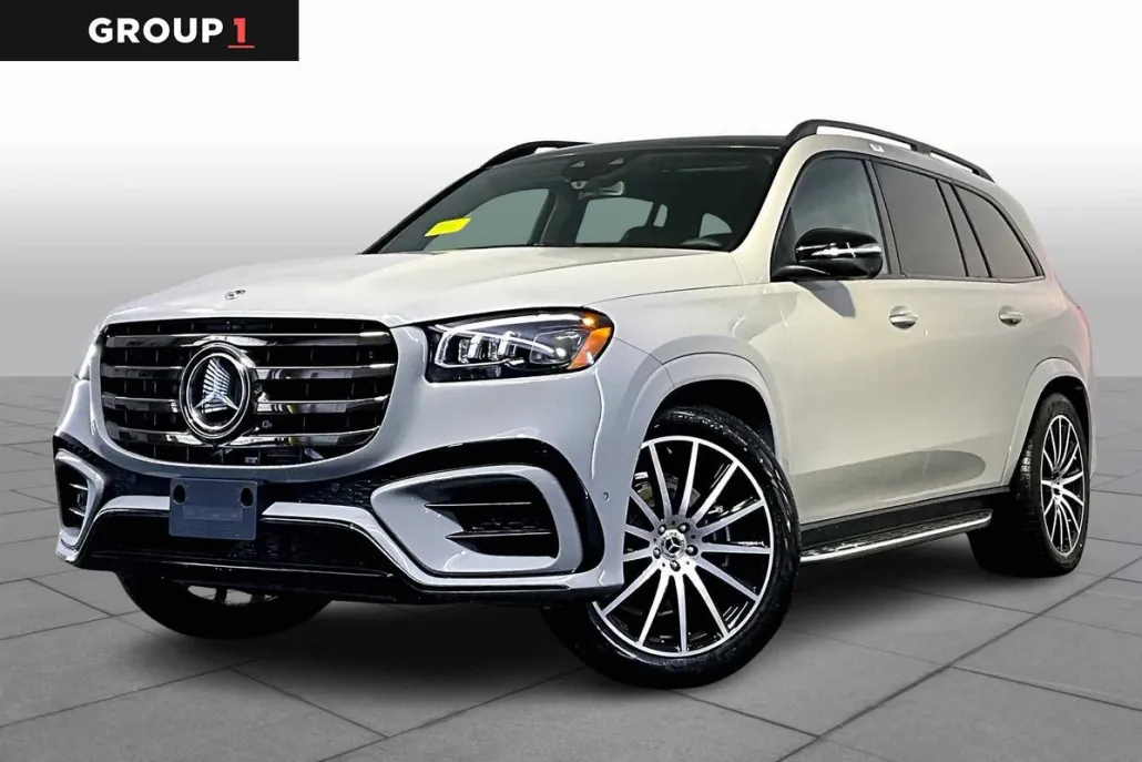 2025 Mercedes Benz GLS 580 4MATIC photo 1