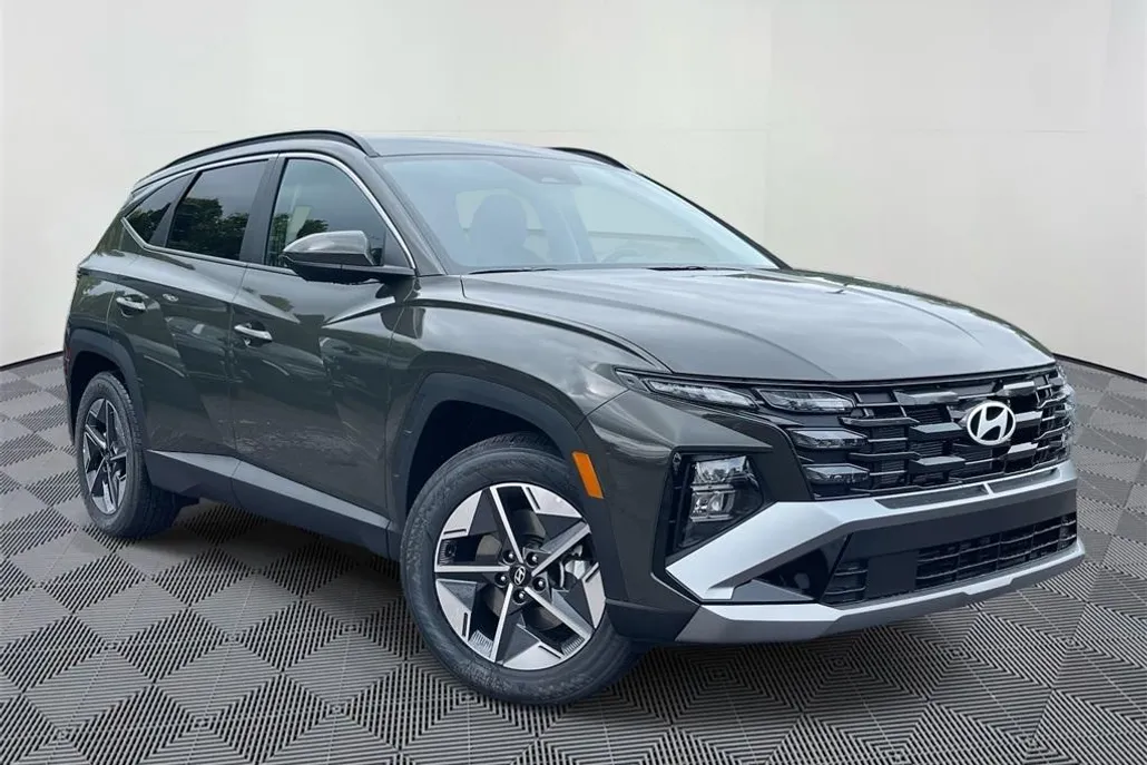 2026 Hyundai Tucson SEL photo 1