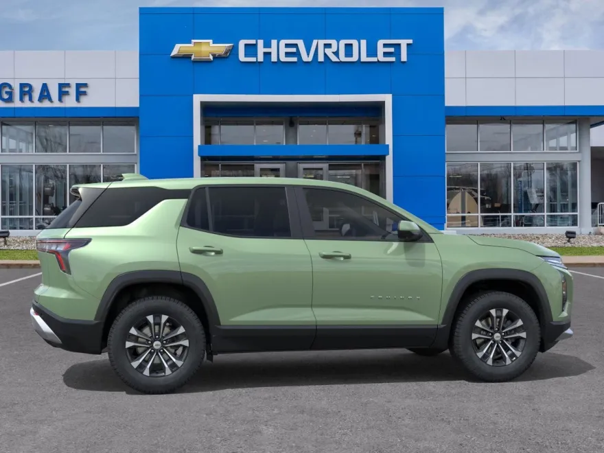 2026 Chevrolet Equinox LT photo 1