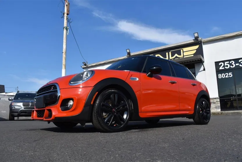 2019 Mini Cooper 4 Door Hardtop S photo 1