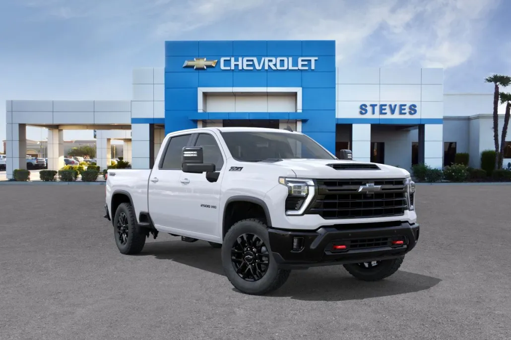 2025 Chevrolet Silverado 2500HD LT photo 1