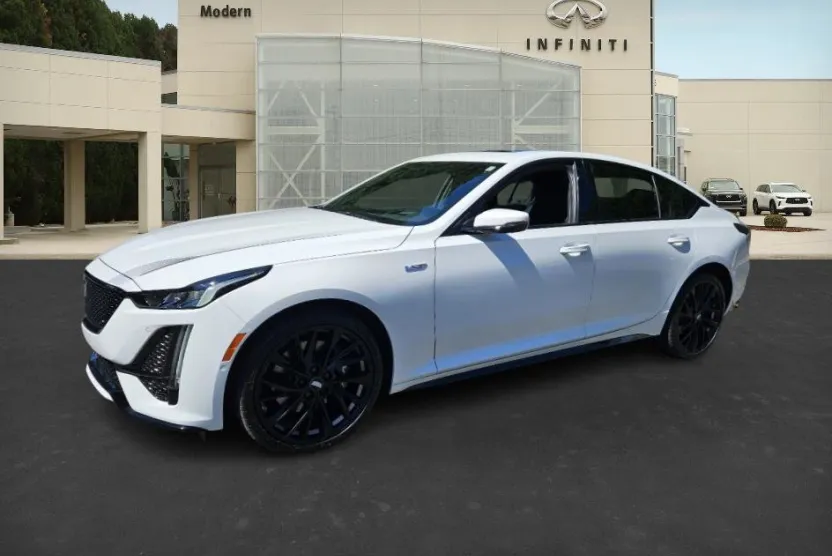 2024 Cadillac CT5 V photo 1