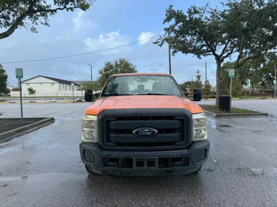2015 Ford F-350 photo 1