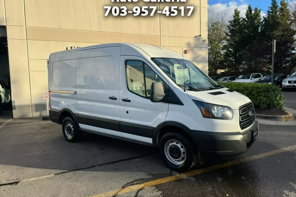 2018 Ford Transit Van photo 1