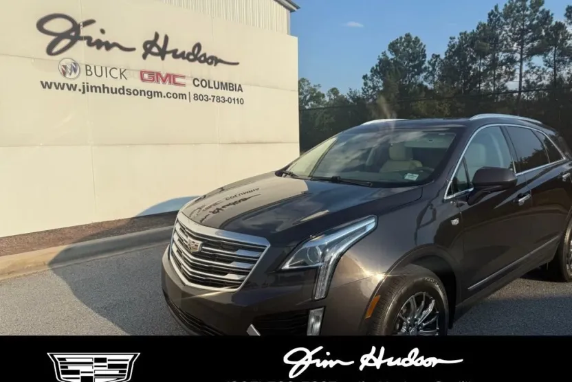 2018 Cadillac XT5 Luxury photo 1