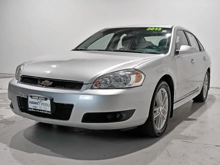 2013 Chevrolet Impala LTZ photo 1