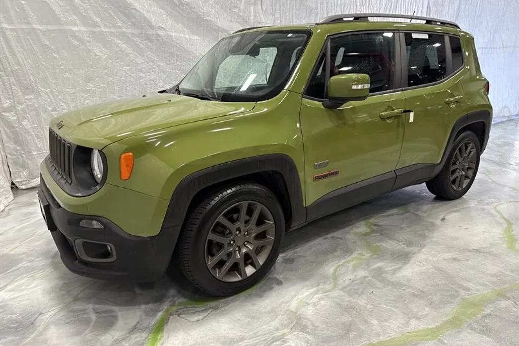 2016 Jeep Renegade Latitude North Edition photo 1