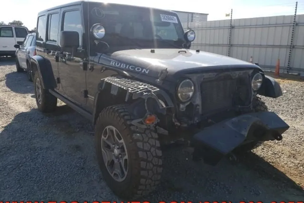 2014 Jeep Wrangler Unlimited Rubicon photo 1