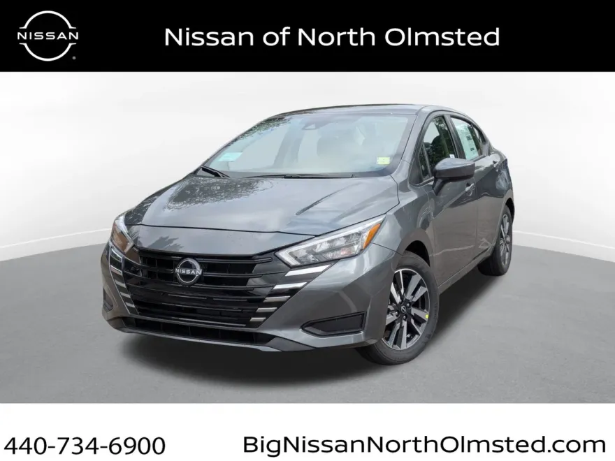 2025 Nissan Versa SV photo 1