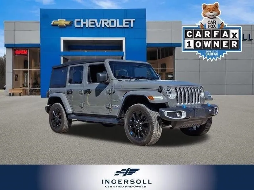 2022 Jeep Wrangler 4xe Unlimited Sahara photo 1