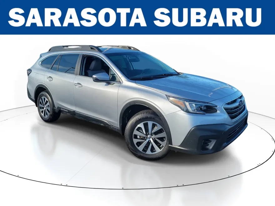 2022 Subaru Outback Premium photo 1