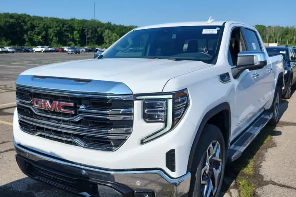 2024 Gmc Sierra 1500 SLT photo 1