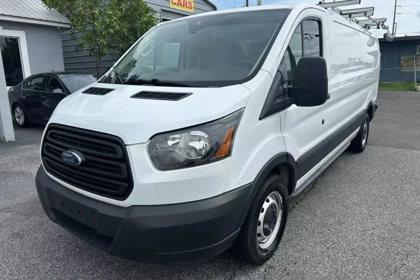 2019 Ford Transit Van photo 1