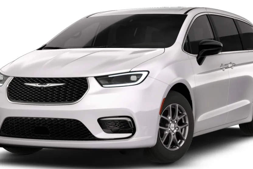 2026 Chrysler Pacifica photo 1