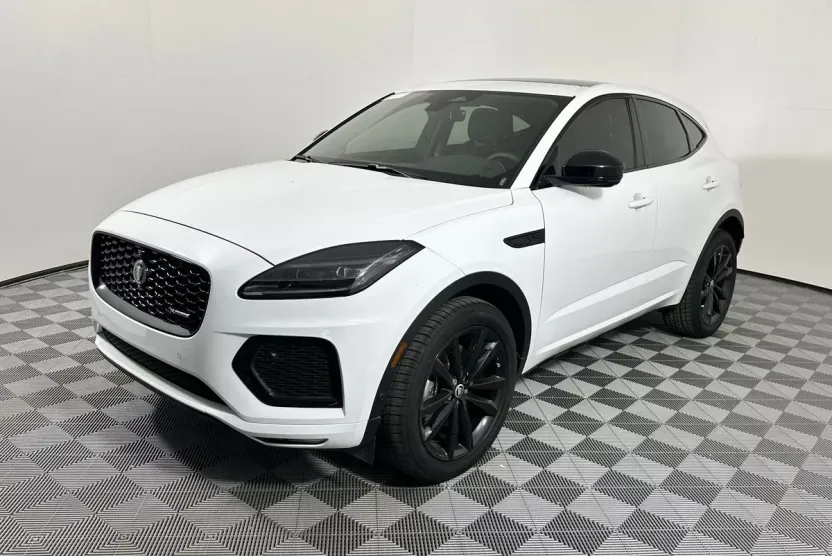 2024 Jaguar E-PACE P250 R-Dynamic SE photo 1