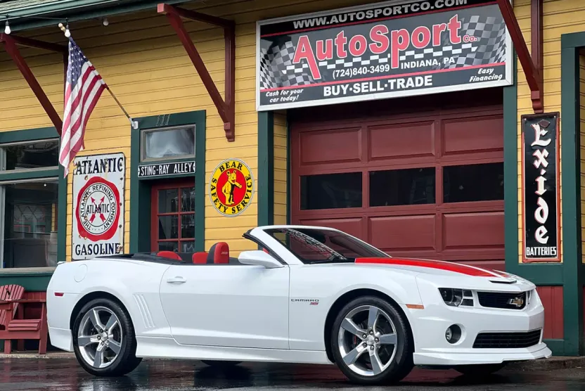 2011 Chevrolet Camaro 2SS photo 1