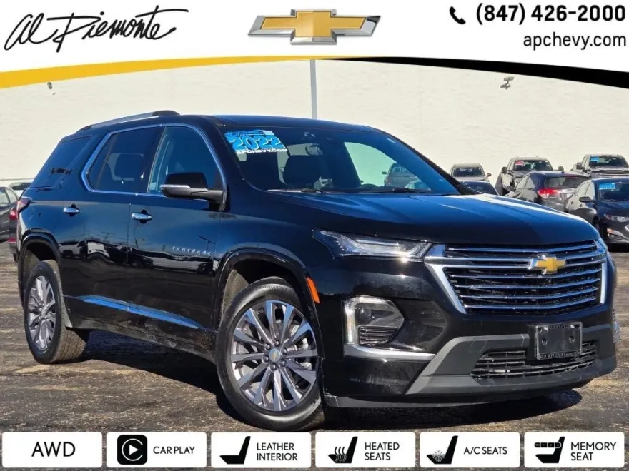 2022 Chevrolet Traverse Premier photo 1