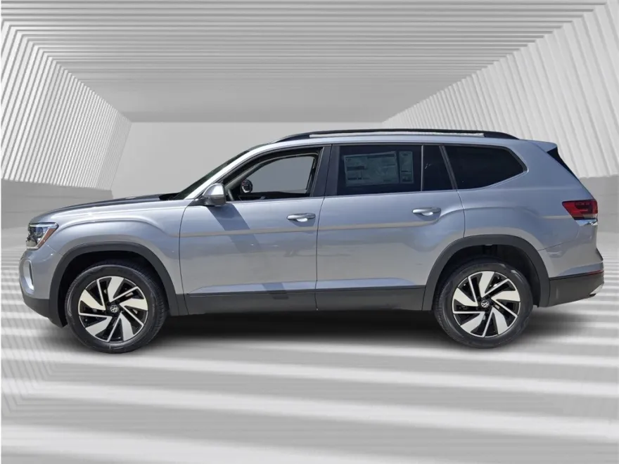 2026 Volkswagen Atlas SE Technology photo 1