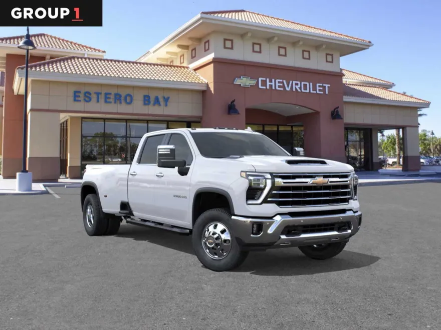 2025 Chevrolet Silverado LTZ photo 1