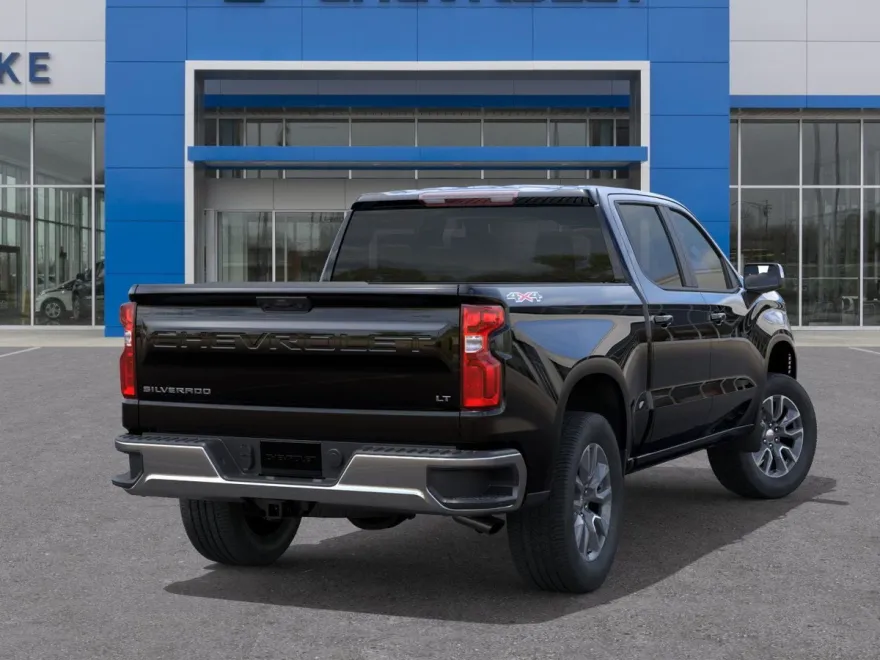 2026 Chevrolet Silverado 1500 LT photo 1