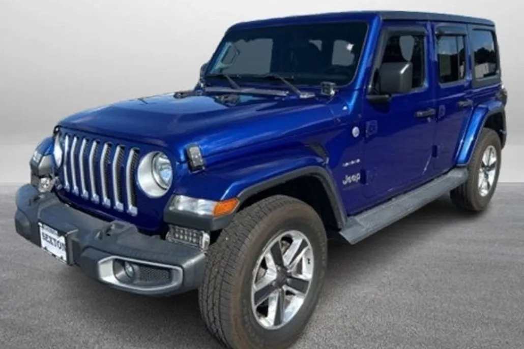 2018 Jeep Wrangler Unlimited Sahara photo 1