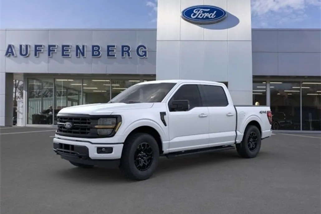 2025 Ford F-150 XLT photo 1