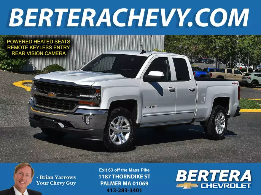 2017 Chevrolet Silverado 1500 LT photo 1