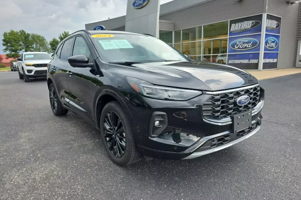 2024 Ford Escape ST-Line Elite photo 1