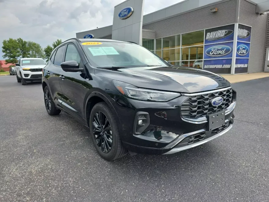 2024 Ford Escape ST-Line Elite photo 1