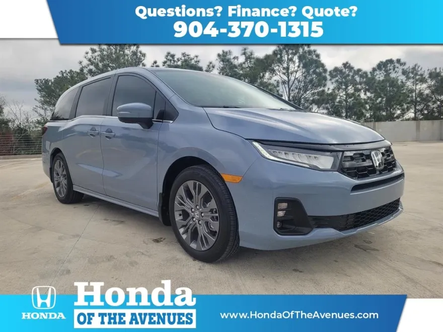 2026 Honda Odyssey Touring photo 1