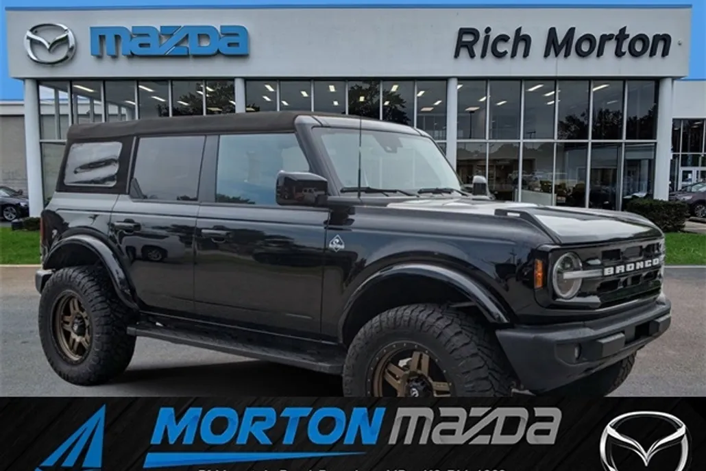 2022 Ford Bronco Outer Banks photo 1