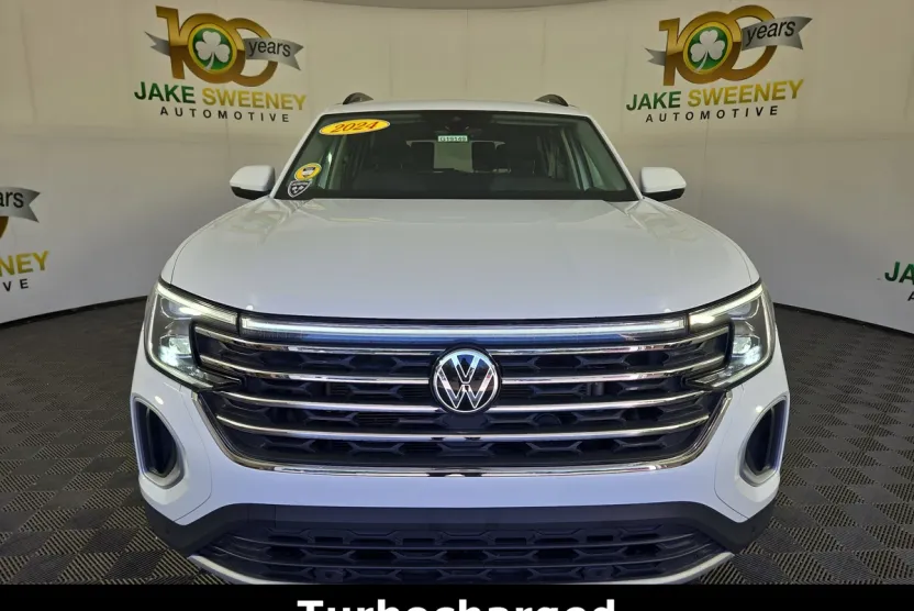 2024 Volkswagen Atlas SE Technology photo 1
